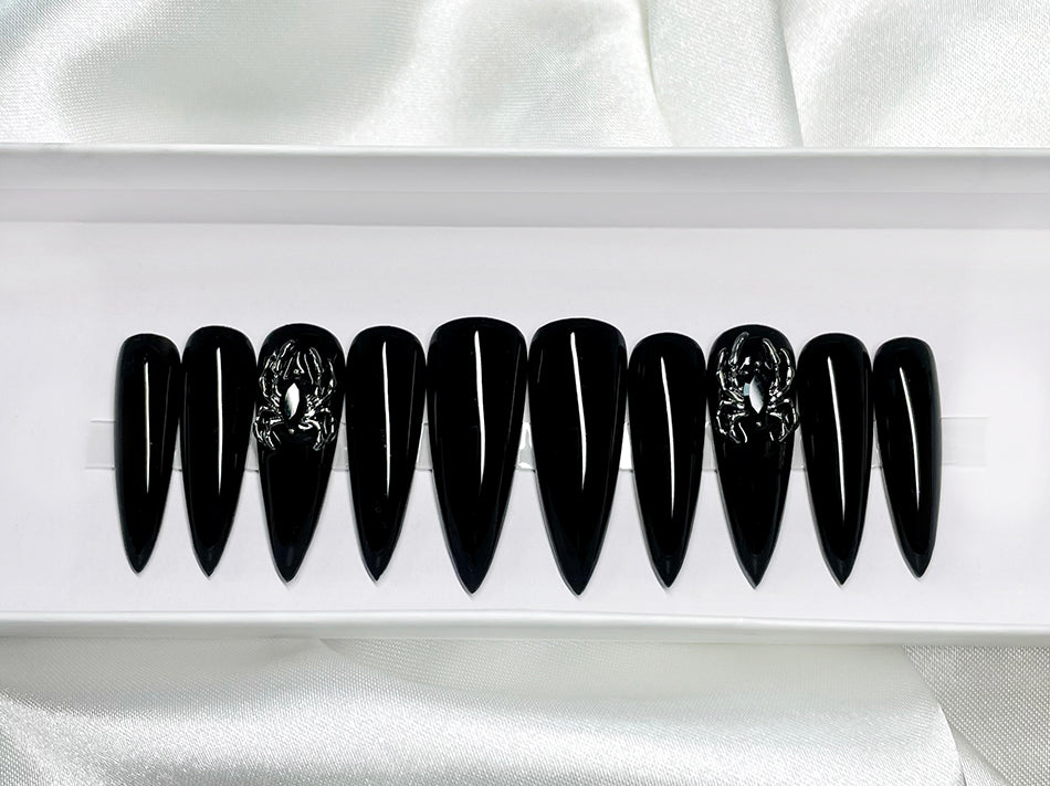 Black Widow - Ready to Ship - L (04357) - Long Stiletto