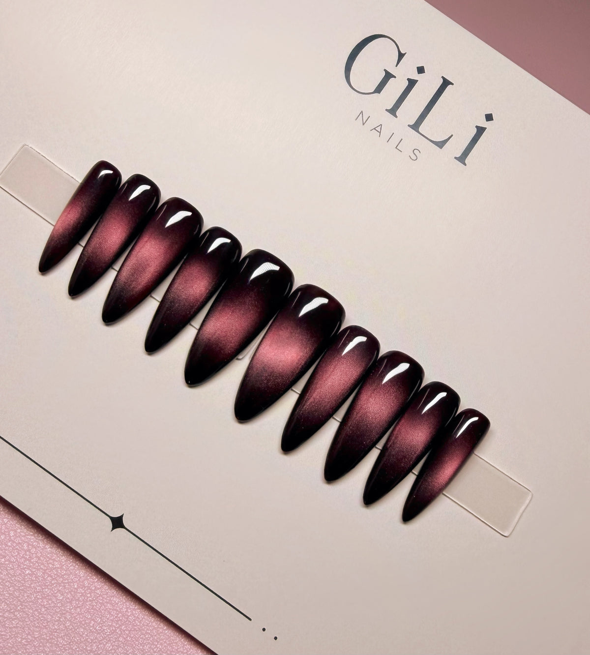 Blackberry Cateye Aura